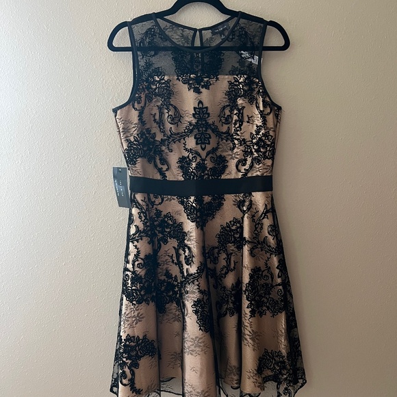 The Limited Dresses & Skirts - The Limited Size 8 Dress